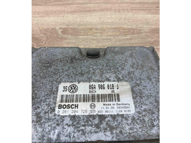 Řídící jednotka 06A906018J, 0261204726 Volkswagen Transporter - Caravelle T3 1980