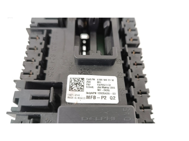 Блок предохранителей A1665402350 Mercedes-Benz ML W166