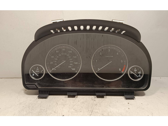 Přístrojová deska BMW 5 F10 F11 2012 1036908460