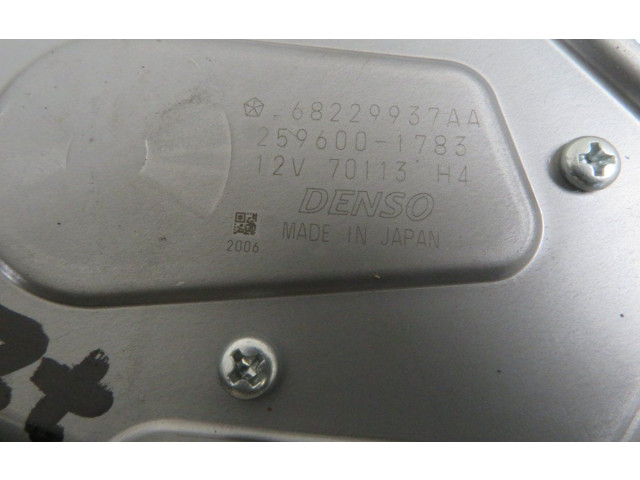 Моторчик заднего дворника 68229937AA, 68229937AA Jeep Grand Cherokee