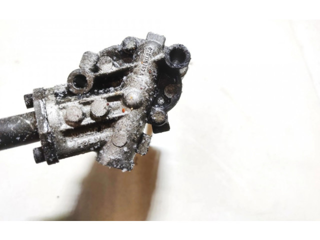 Масляный насос 026115153A Seat Ibiza II (6k) 1.9