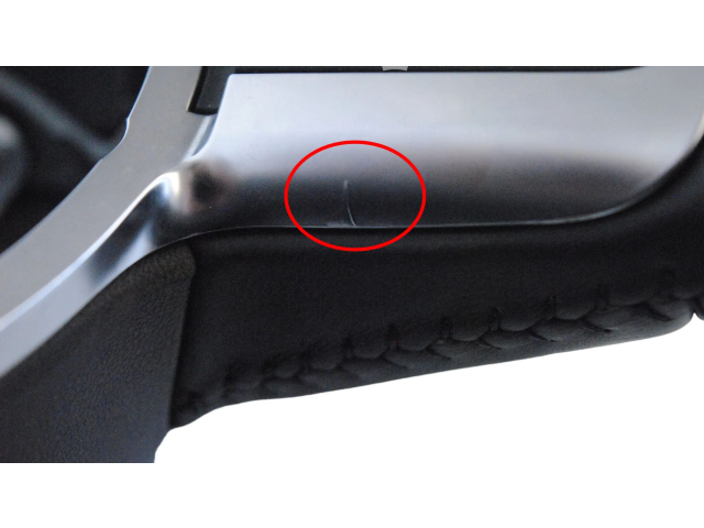 Руль Audi R8 42  2006 - 2015 года 8J0419091B      