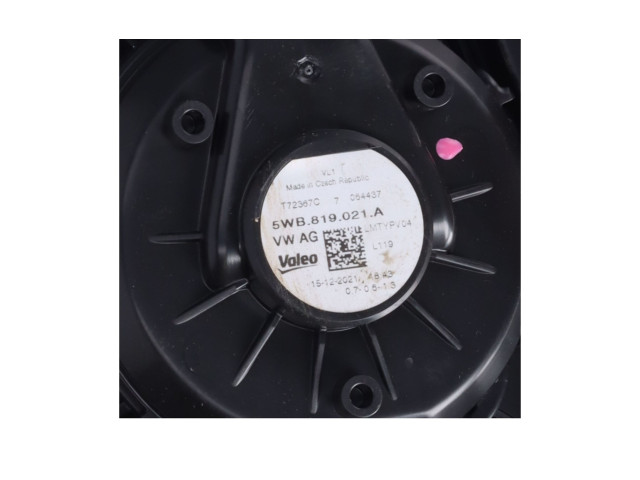 Вентилятор печки    5WB819021A   Volkswagen Tiguan