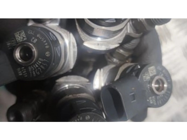 Vstřikovač 0445110   BMW 2 F22 F23  pro benzínový motor 2.0  