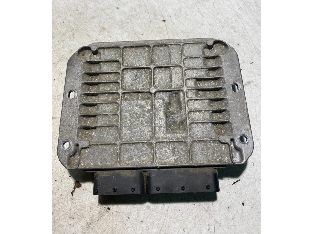 Блок управления двигателя 22611AP840, 2758009842 Subaru Outback