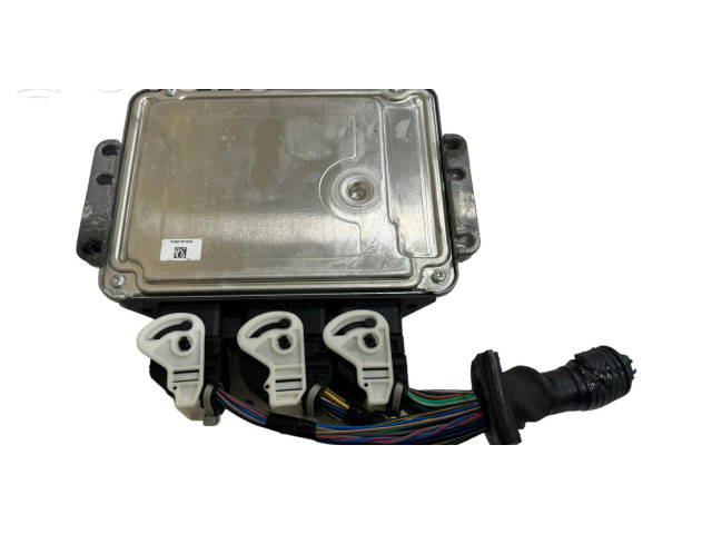 Řídící jednotka 8M5112A650LB, 0281011701 Ford Focus 2007