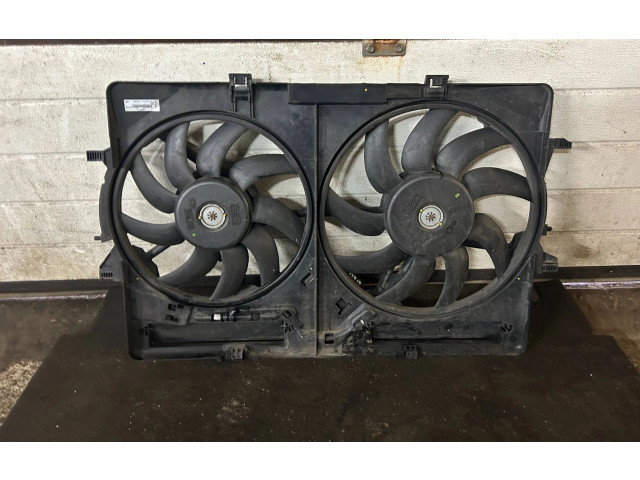 Вентилятор радиатора 8K0121003P Audi Q5 SQ5