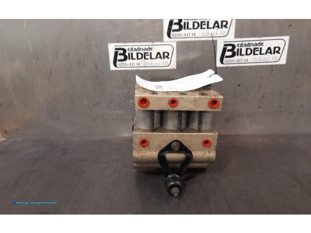 Блок управления АБС    Volvo 960