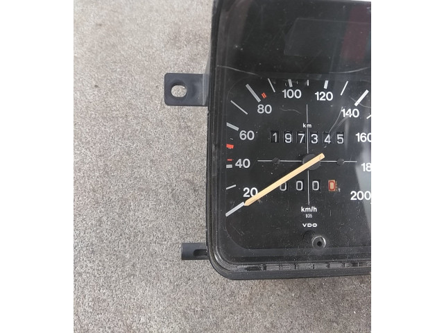 Панель приборов Volkswagen Golf I