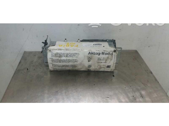 Подушка безопасности двери 6Q0880204F Skoda Fabia Mk2 (5J)