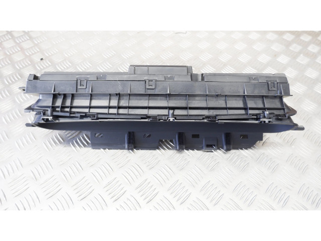 Přístrojová deska Toyota Prius (XW30) 2011 8380047120, 8380047120