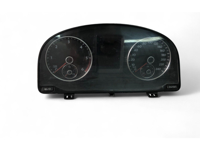 Панель приборов 2K0920876F Volkswagen Caddy