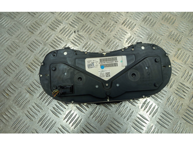 Блок предохранителей P9646742480 Peugeot 307