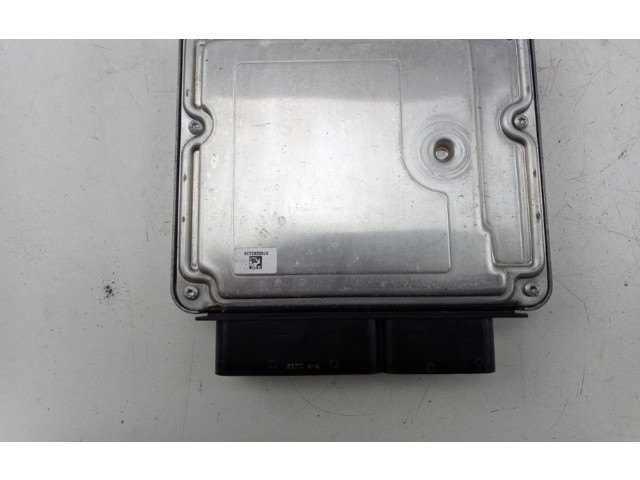 Блок управления впрыском 04E907309H, 0261S08448 Volkswagen Jetta VI