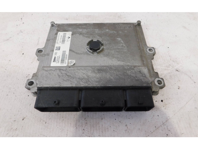 Řídící jednotka 237102806R, 131900278 Renault Sandero II 2013