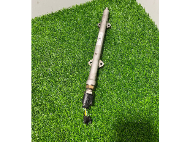 Топливная рампа 05e133320   Skoda Karoq  