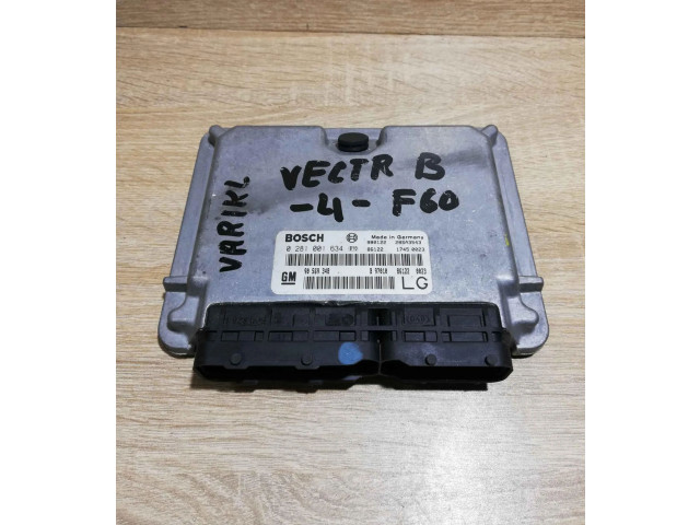 Блок управления двигателем Блок управления 0281001634 Opel Vectra B