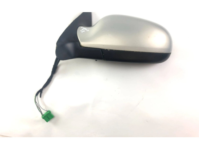 Зеркало электрическое        Volvo V70  2000 - 2004 года   