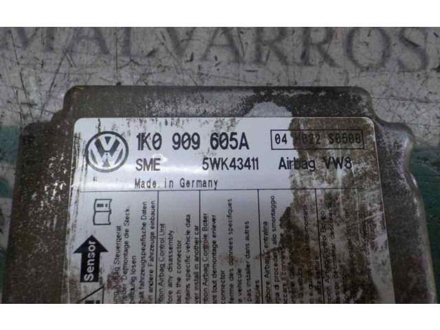 Блок подушек безопасности    Volkswagen Golf SportWagen