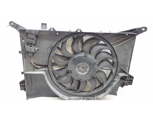 Вентилятор радиатора     30741144, 0130706838    Volvo V70 2.4