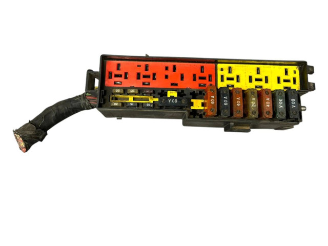 Блок предохранителей 56005949, 56017151 Jeep Cherokee XJ