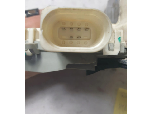 Замок багажника 8J1837015D    Audi Q5 SQ5 2008 - 2017 года