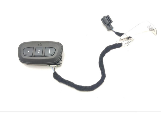 Блок управления 670213239, 53303621 Maserati MC20