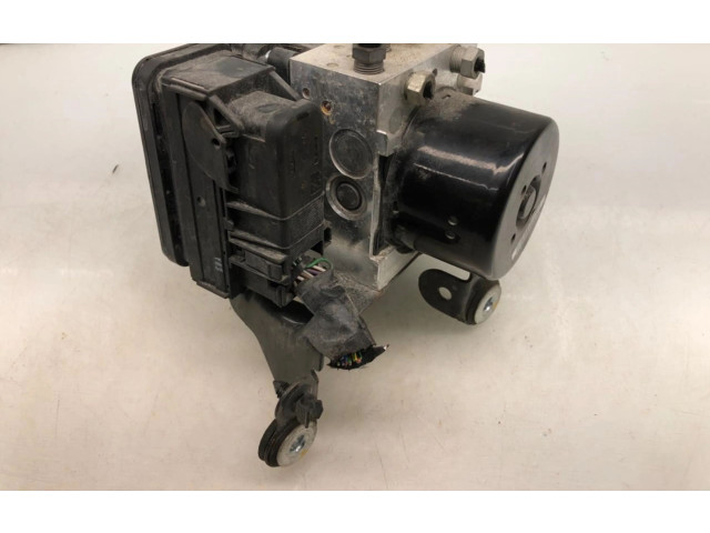 Блок АБС 31329140   Volvo  V70  2014 - 2016 года