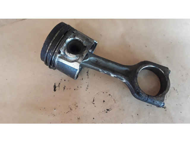 Поршень с шатуном 619 Citroen C3 Picasso для дизельного двигателя 1.6