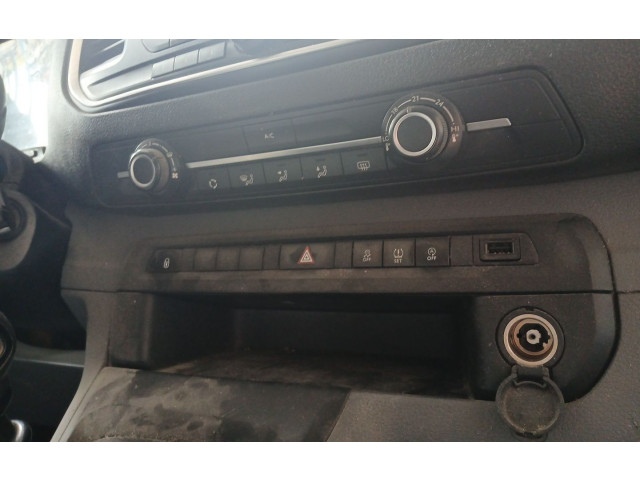 Блок управления климат-контролем 98075413zd Peugeot Expert