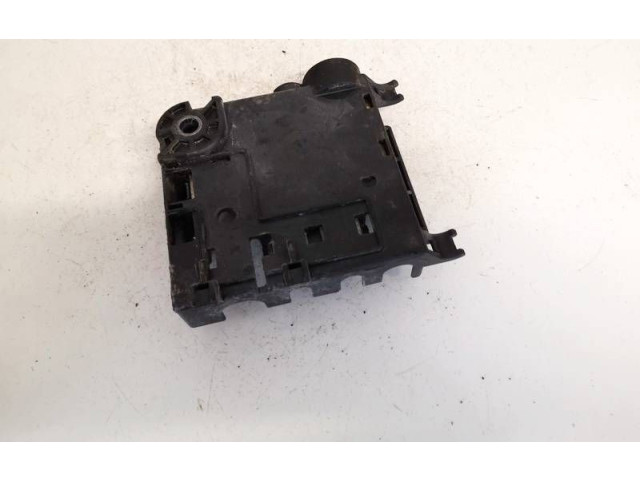 Блок предохранителей k98k051a, K98K051A Audi Q5 SQ5