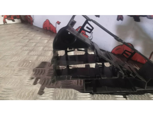 Другая деталь салона