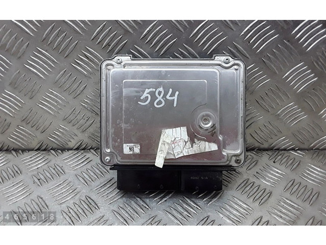 Řídící jednotka 03c906027bj Volkswagen Beetle A5 2012