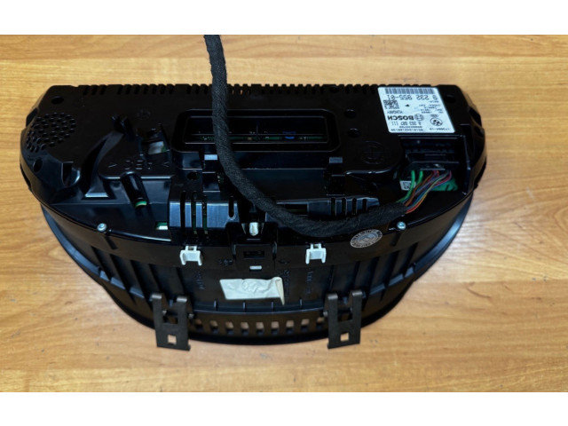 Přístrojová deska BMW 7 F01 F02 F03 F04 2011 9232955, 17388410