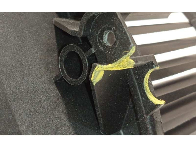 Вентилятор печки    4M1820021B   Audi Q5 SQ5