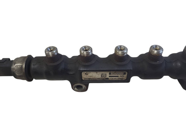 Топливная рампа 9654592680, 9655465480   Volvo V50  