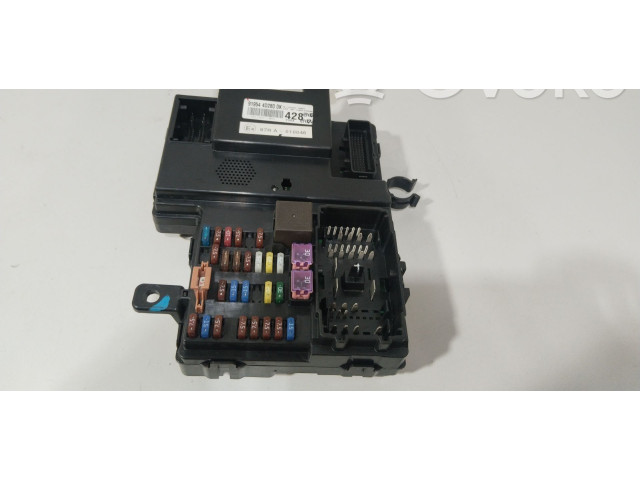 Pojistková skříňka Řídící jednotka BSM 919544D280 KIA Carnival 2009