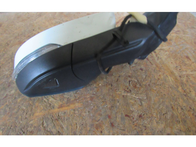 Зеркало электрическое Skoda Octavia Mk3 (5E) 2013 - 2019 года