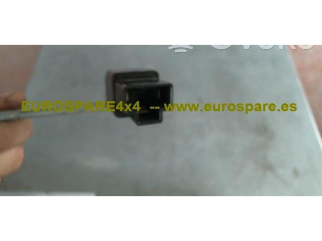 Pojistková skříňka E13, 020301 Nissan Navara D22 2001