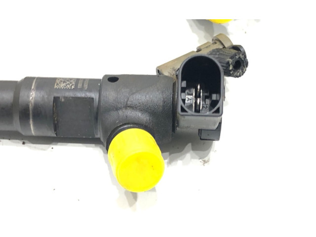 Комплект форсунок 228363983 Skoda Octavia Mk3 (5E)