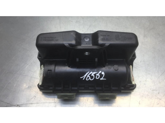 Подушка безопасности пассажира 13152361, CB250612XX Opel Corsa D