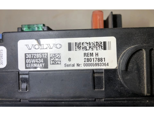 Блок предохранителей 30728512, 28017881 Volvo XC90