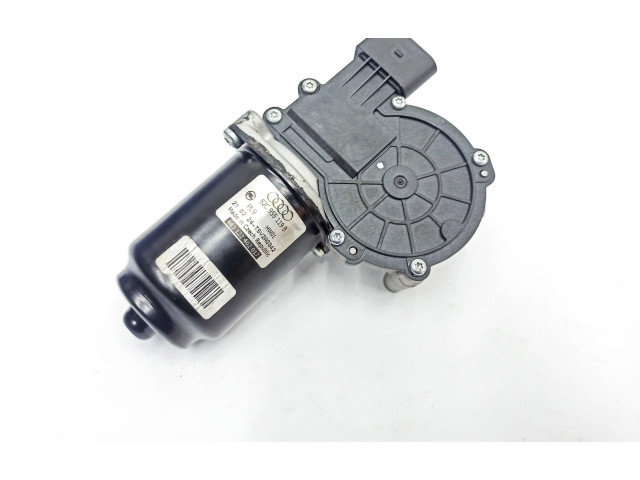 Моторчик дворников 220224F052, 443122464019 Audi A1