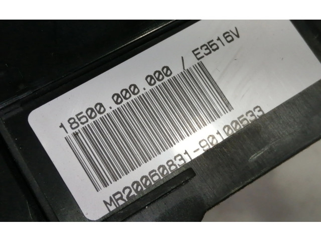 Модуль управления BSM 8364542, MR20060831 BMW X3 E83