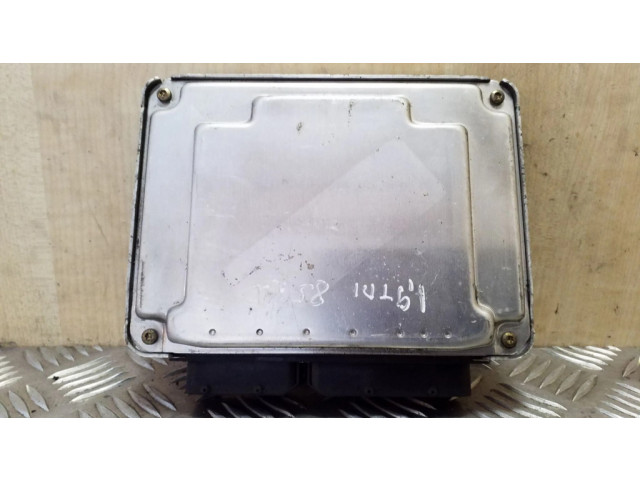 Řídící jednotka 038906019ET, 0281010630 Ford Galaxy 2002