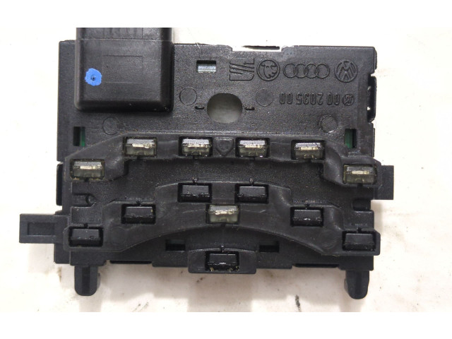 Блок управления 1K0959654   Audi A3 S3 8P