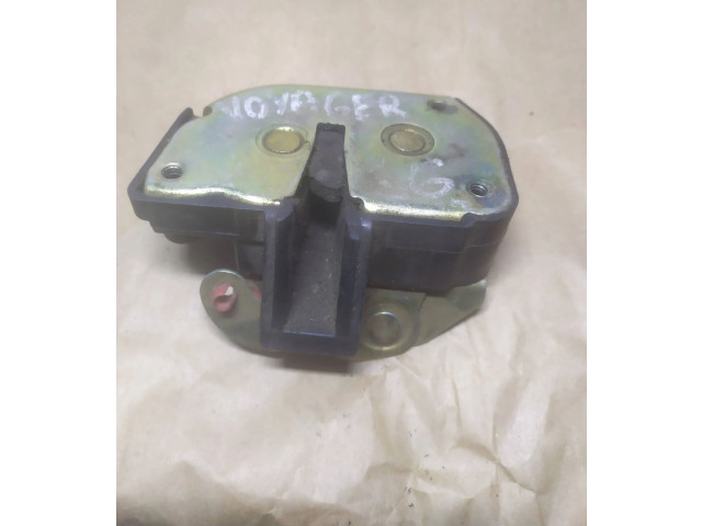 Zámek zadních dveří 509E Chrysler Voyager 1999