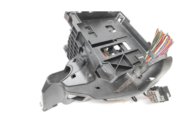 Pojistková skříňka 517941395B Volkswagen Tiguan Allspace 2018