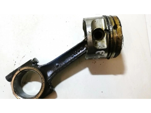 Поршень с шатуном Alfa Romeo 155 для бензинового двигателя 1.7