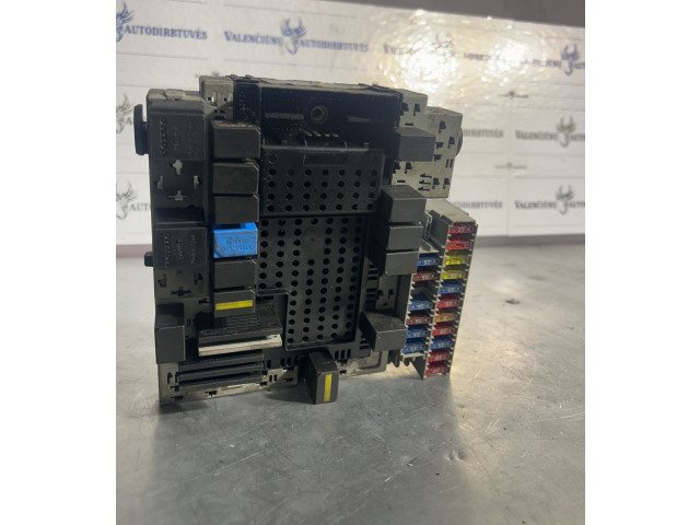 Блок предохранителей 08696098, 03W192 Volvo V70
